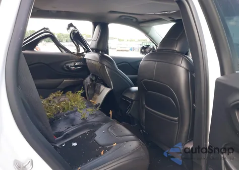 2019 Jeep Cherokee Latitude Plus 4X4 из США, поврежденный, VIN 1C4PJMLB1KD199250